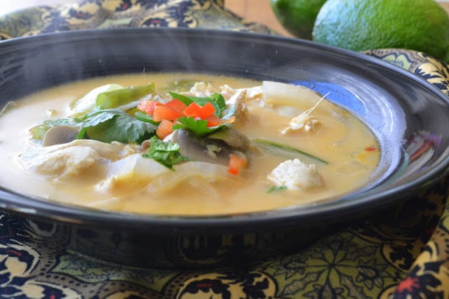 thai coconut soup (tom kha)