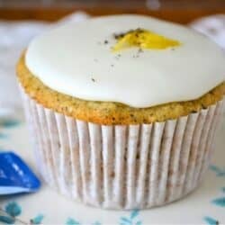 Earl Grey tea cakes with tea bag.