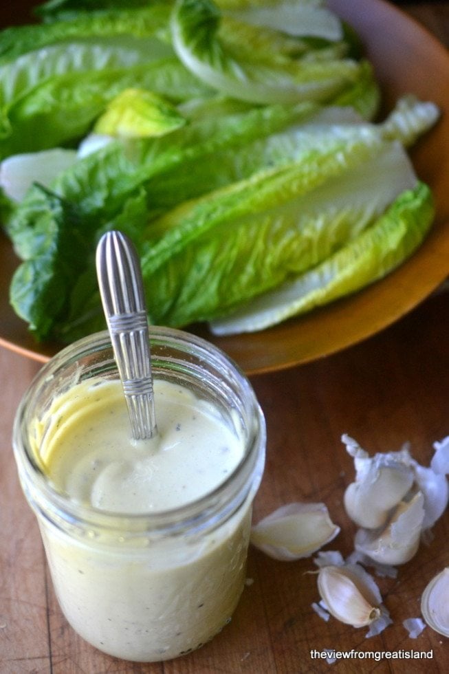 BLENDER CAESAR SALAD DRESSING - Broil King