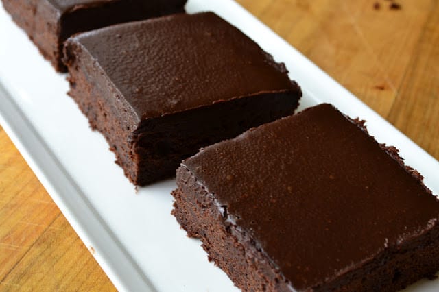 Cold Chocolate Snack Cake • irresistible!!