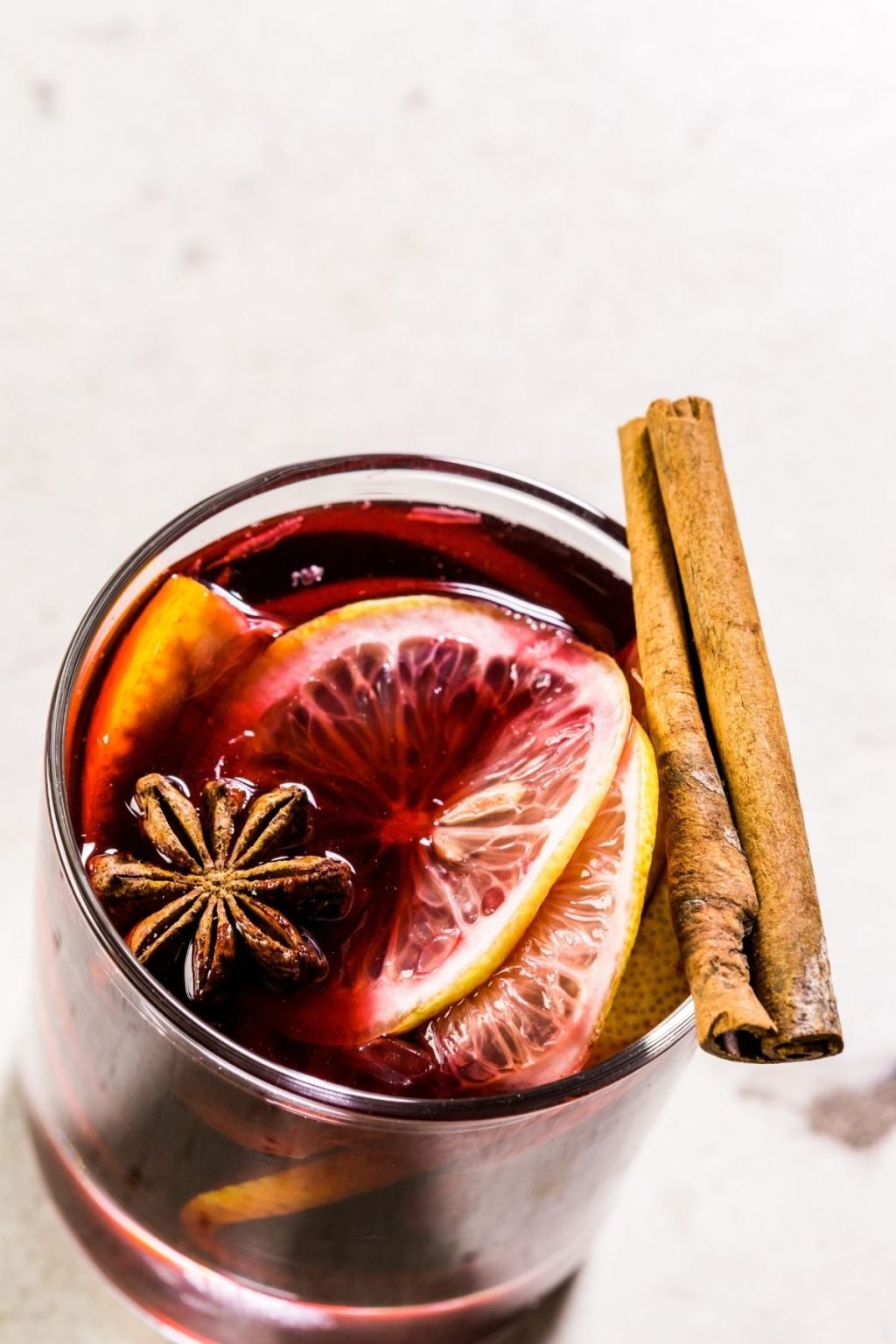 Slow Cooker Mulled Wine • so cozy!!
