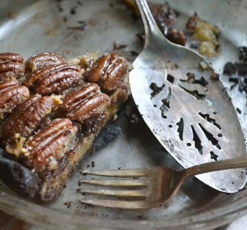 ;ast pieceof black bottom pecan pie