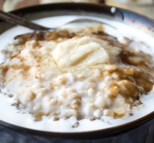Healthy Overnight Steel Cut Oatmeal with Whiskey Butter
