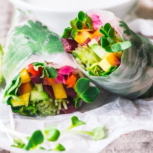 fresh summer roll with sprouts