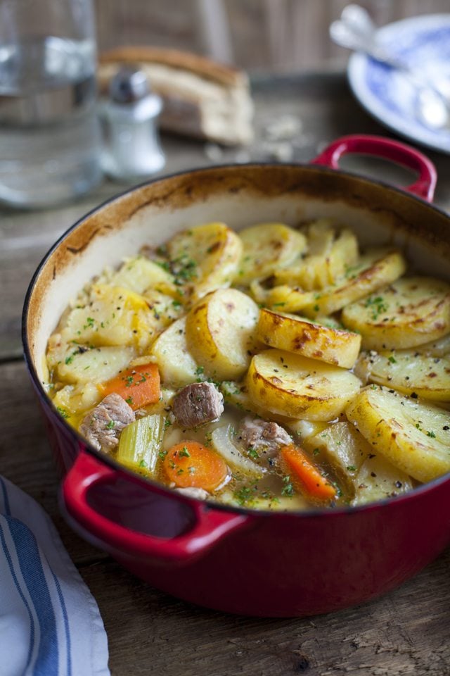 irish-christmas-recipes-traditional-dublin-coddle-recipe-baking