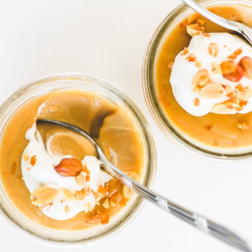peanut butter pudding in small bowls