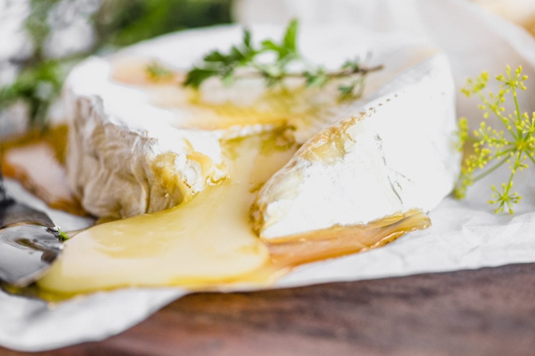 How to Bake Brie • easy perfect results!