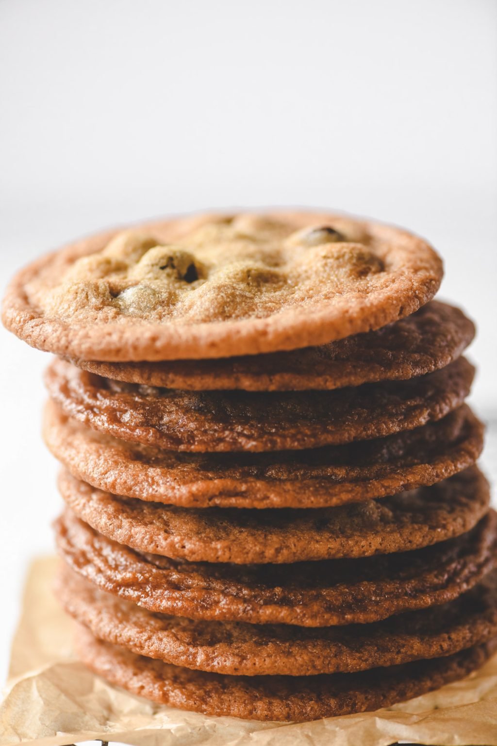 Thin and Crispy Chocolate Chip Cookies • Tate's style!
