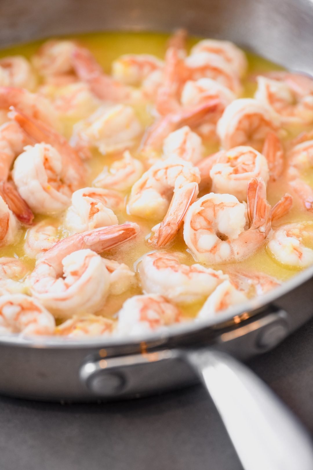 Lemon Garlic Shrimp with Orzo • 30 minutes!