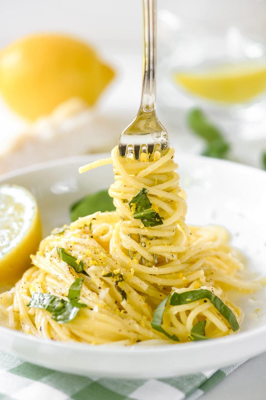 Giada's Lemon Spaghetti • a no cook sauce!