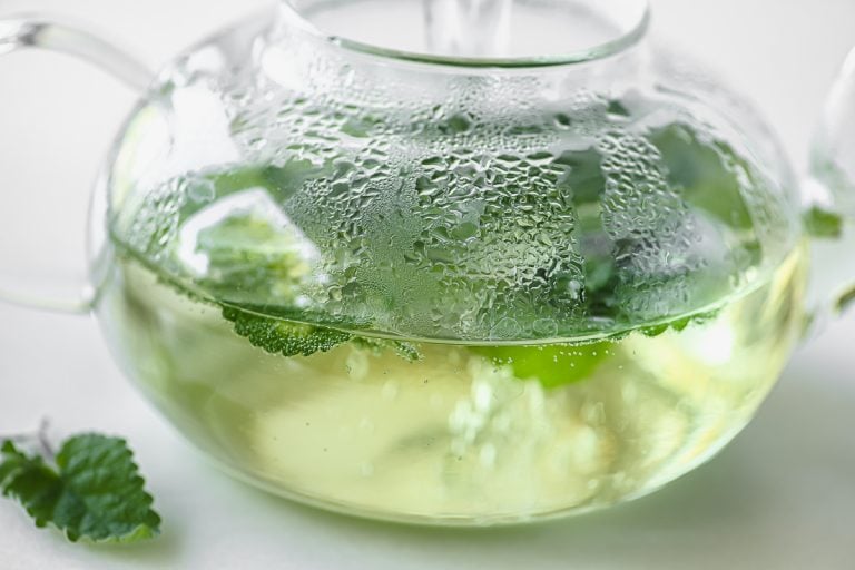 How to Make Lemon Balm Tea • soothing and relaxing!