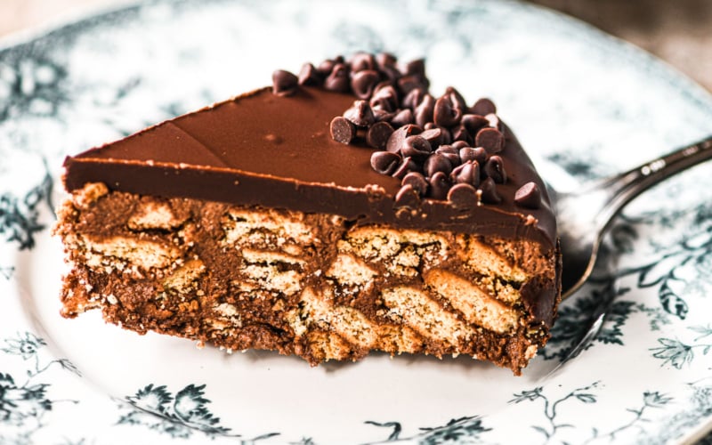 Chocolate Biscuit Cake ~ Queen Elizabeth's favorite cake!