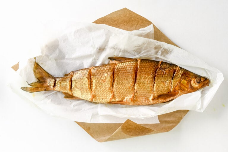 Easy Smoked Whitefish Dip • with Ritz crackers!