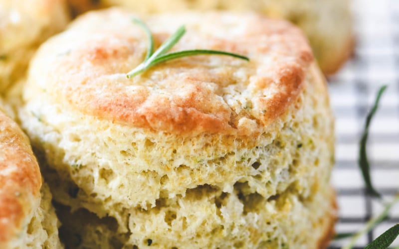 Rosemary biscuits on a cooling rack.