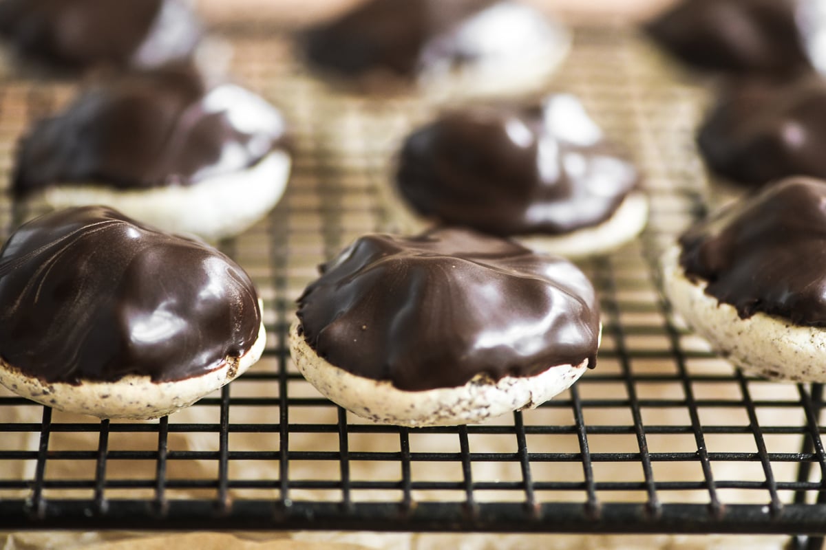Sarah Bernhardt cookies on a rack.