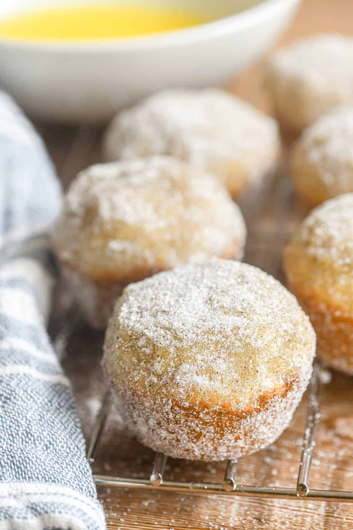Swedish breakfast puffs on rack.