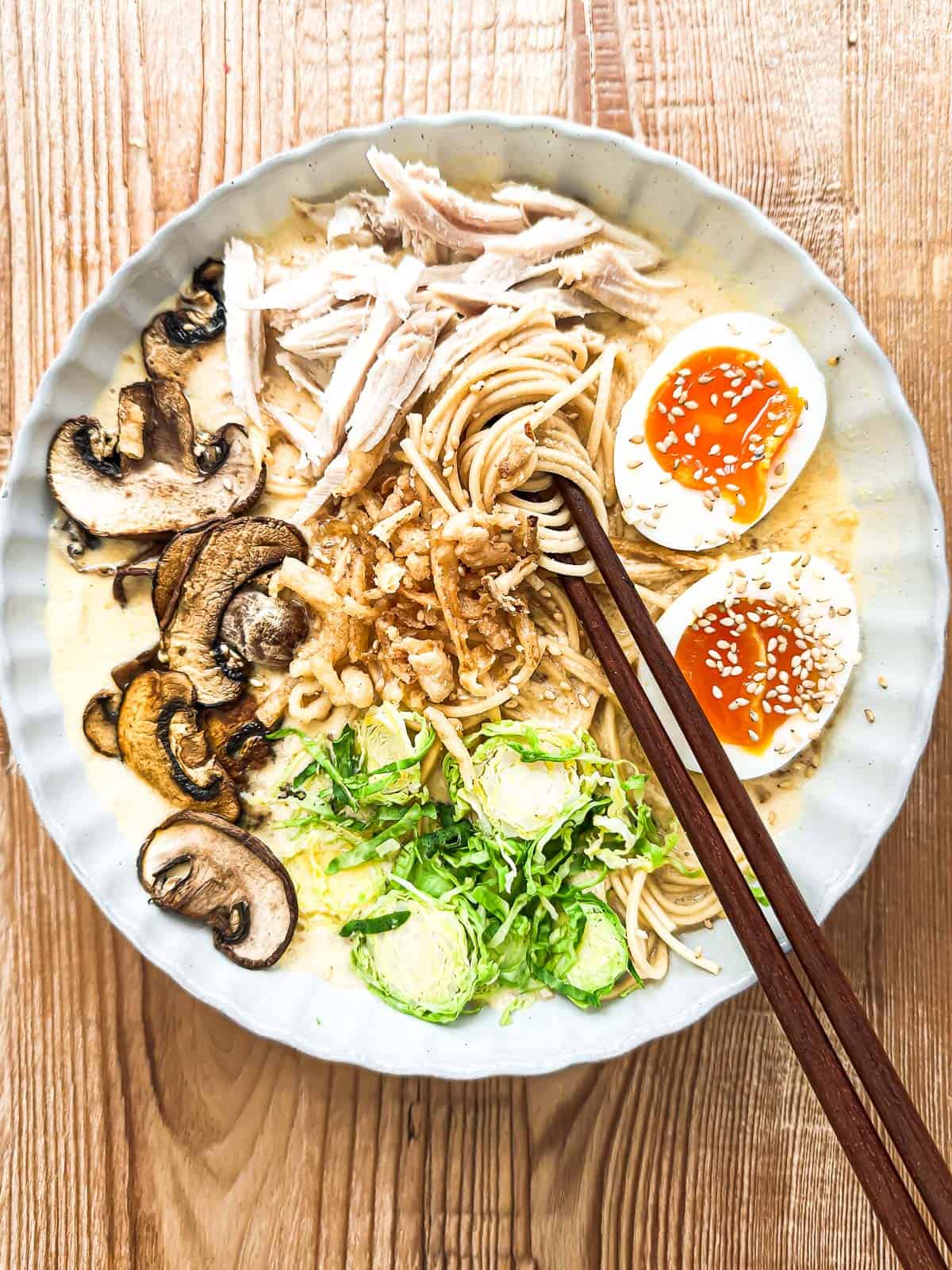 creamy ramen with turkey and fixings