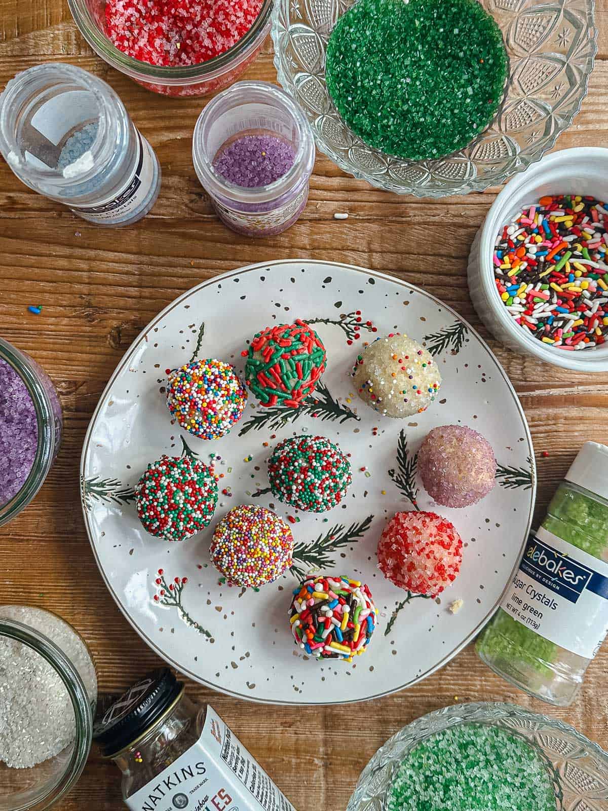 decorating Swedish sugar cookies