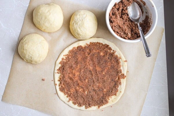 making cinnamon star bread, step by step