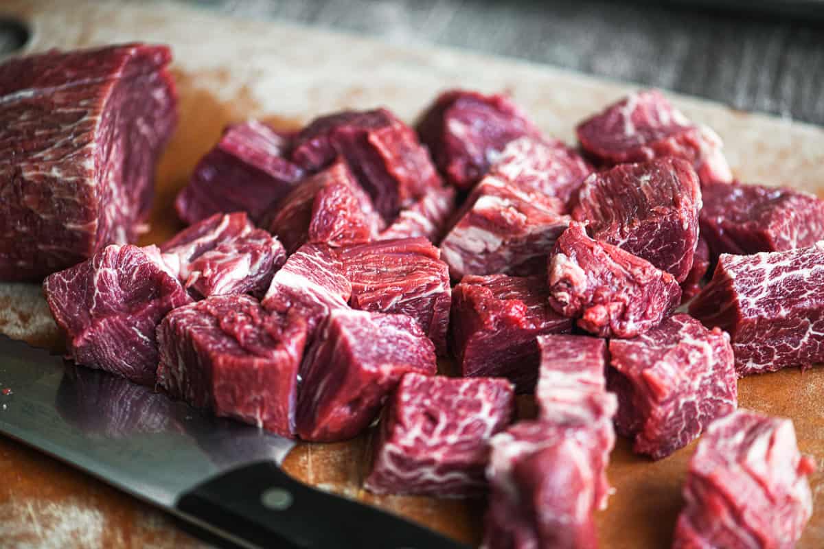 Cubing beef tenderloin for fajita skewers