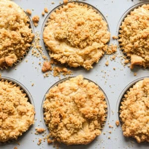 mini apple crumb cakes.